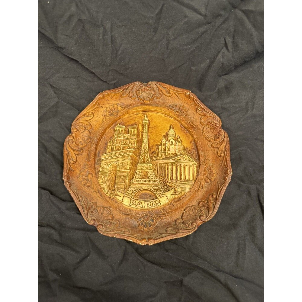 Vintage French Paris 3D Resin Souvenir Wall Hanging Plate